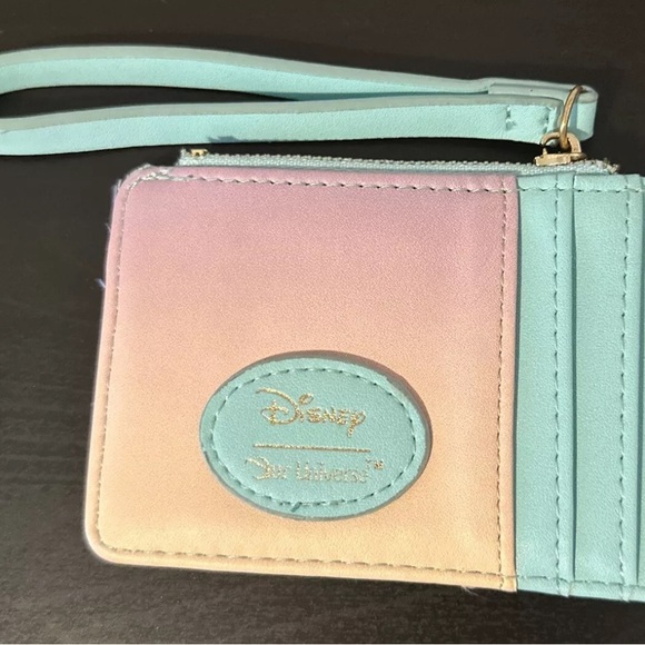 Our Universe Lilo & Stitch Scrump and Stitch Beach Sand Cardholder USED - Picture 2 of 3